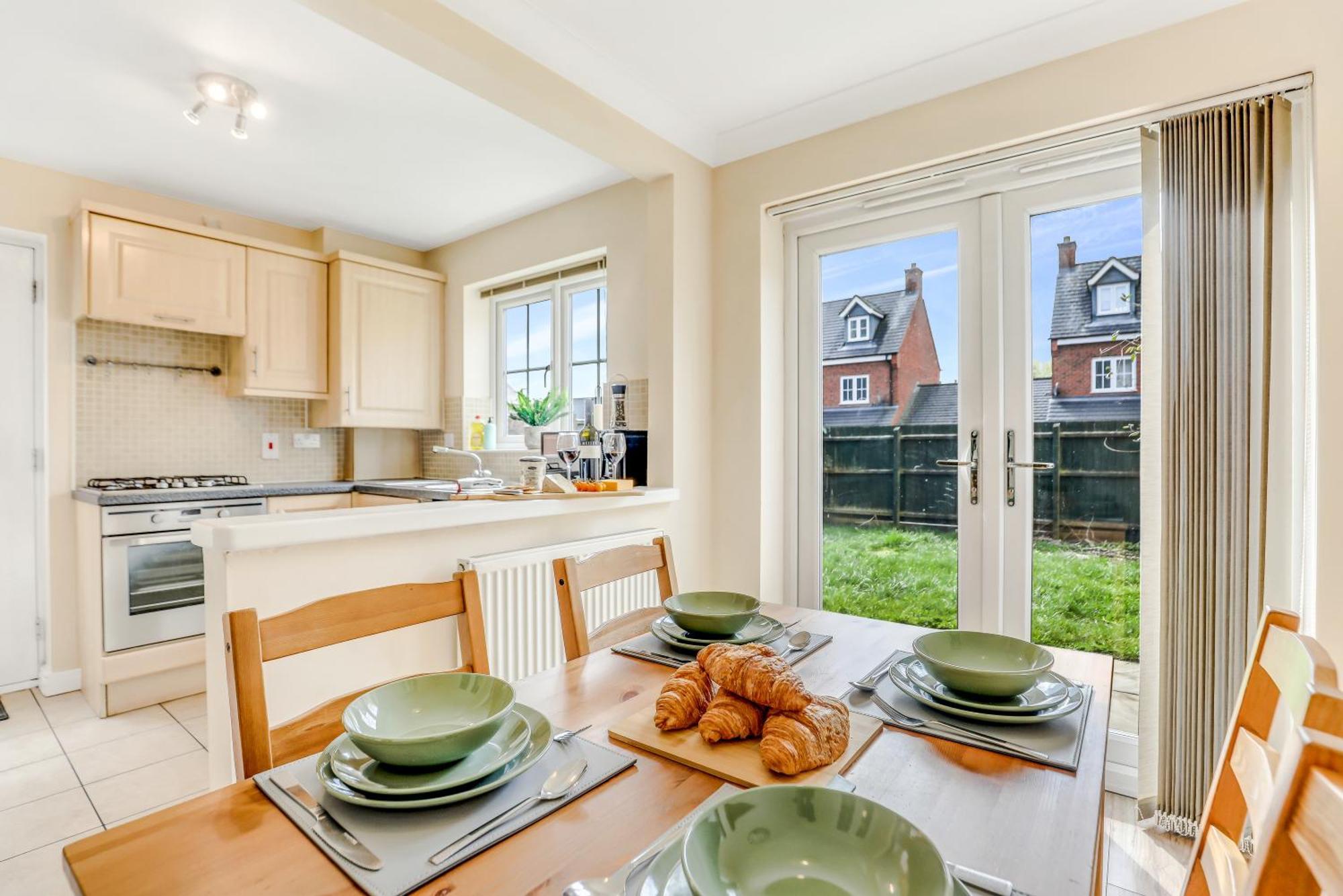 Silver Stag Properties, 3 Bedroom W Parking And Garden Smisby Экстерьер фото